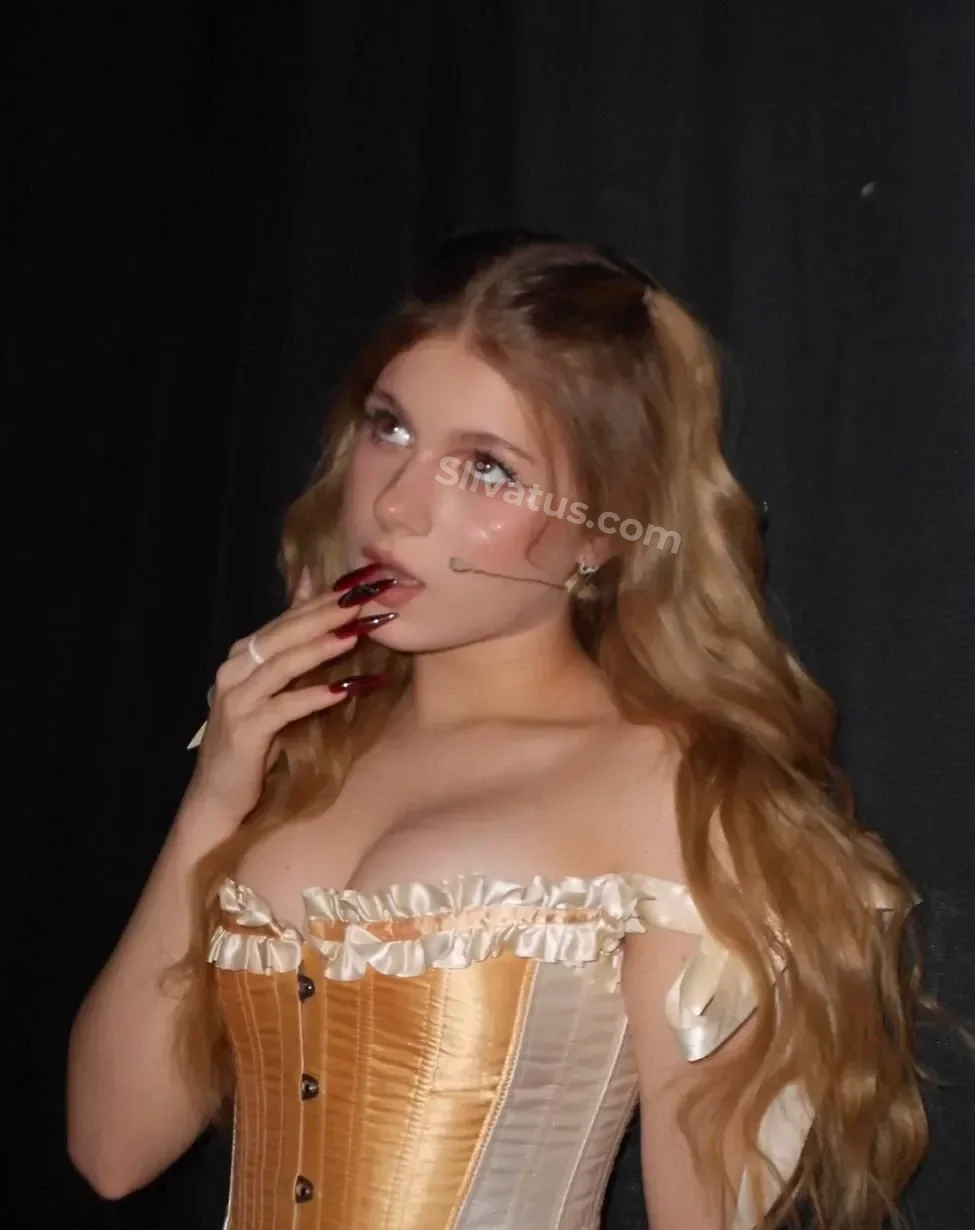 Секс Лера Симка (simka.le) тиктокерша без одежды