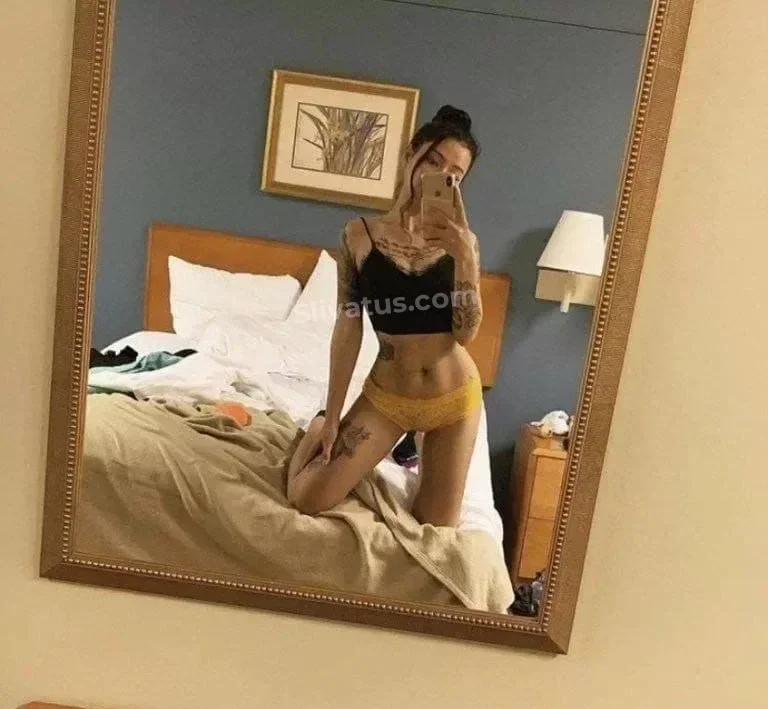 Секс Порно слив тик токерши Белла Порч (Bella Poarch)