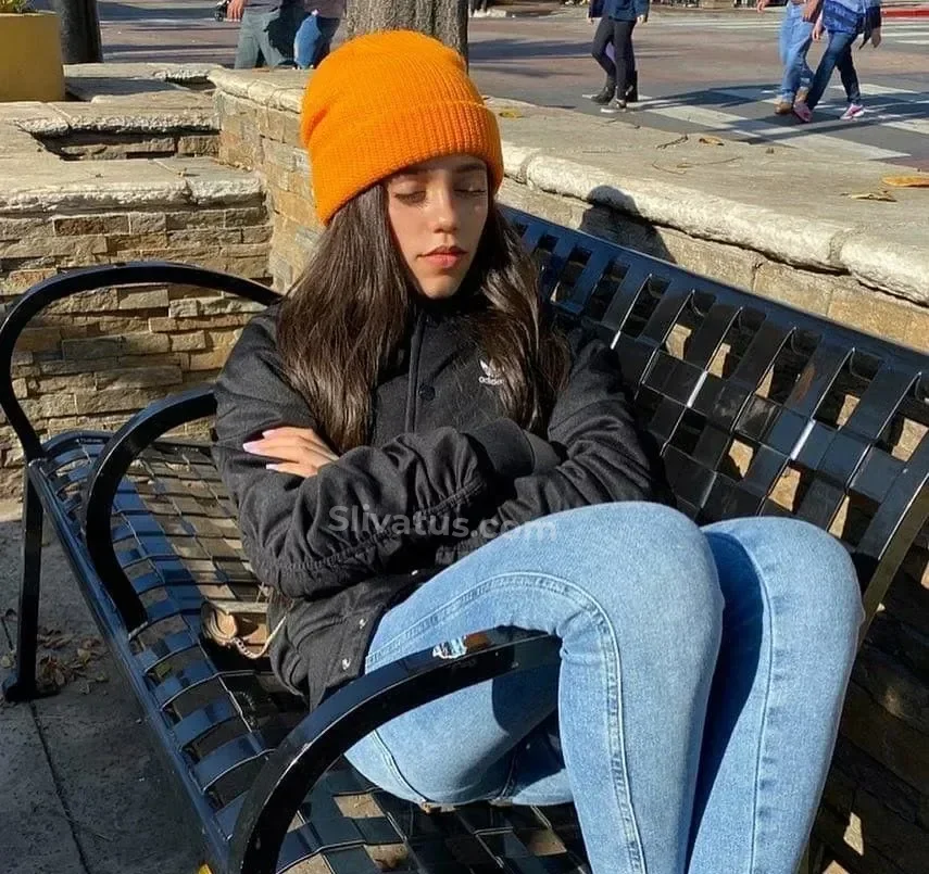 Секс Слив фото звезды Венсдей