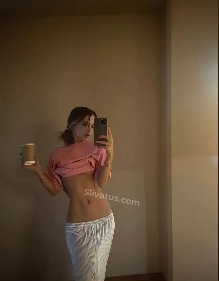 Секс Свежий слив видео модели Kate Anison