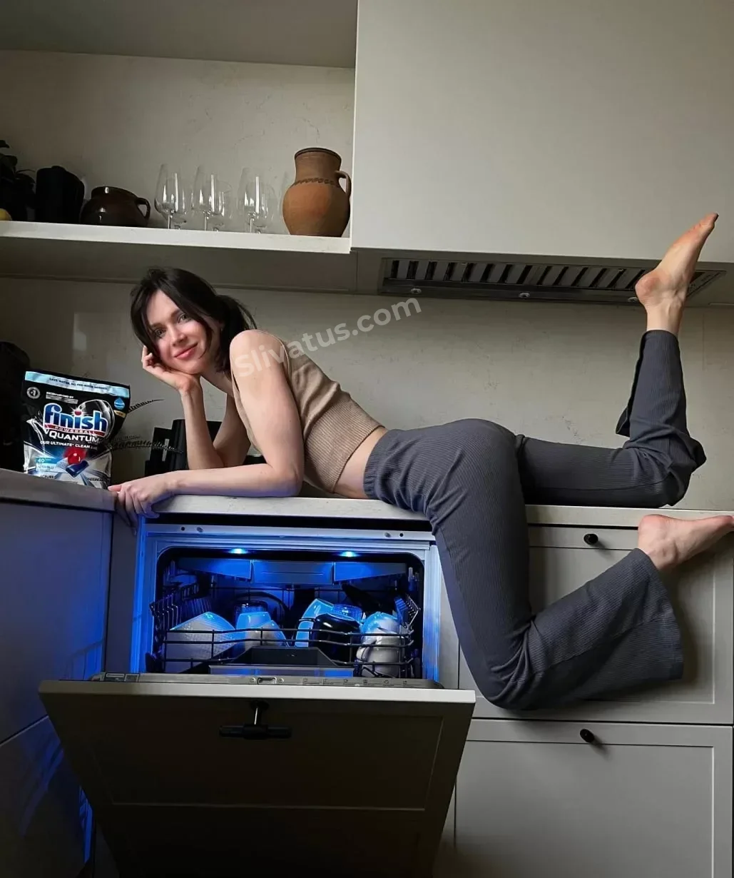 Секс Утечка фото блогерши Наташа Шелягина