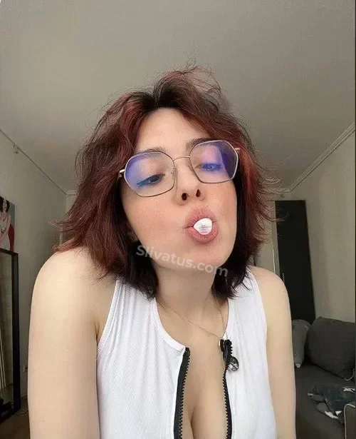 Секс VikiBlade (Вики Блейд) - голая блогерша слив