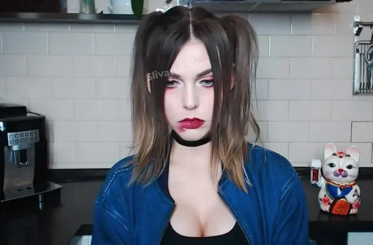 Скандальный Алина Рин (AlinaRin) - голая блогерша слив