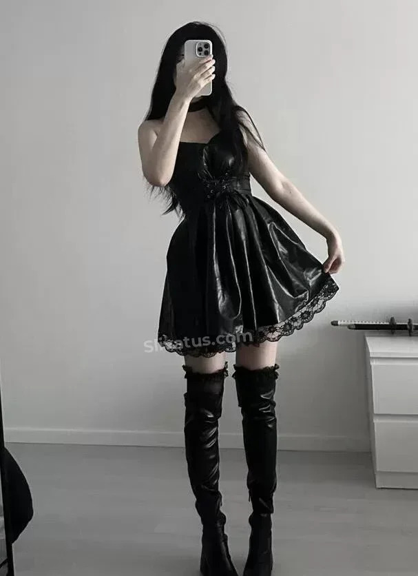 Скандальный Обнаженное тело блогерши Морфилина (Morphilina)