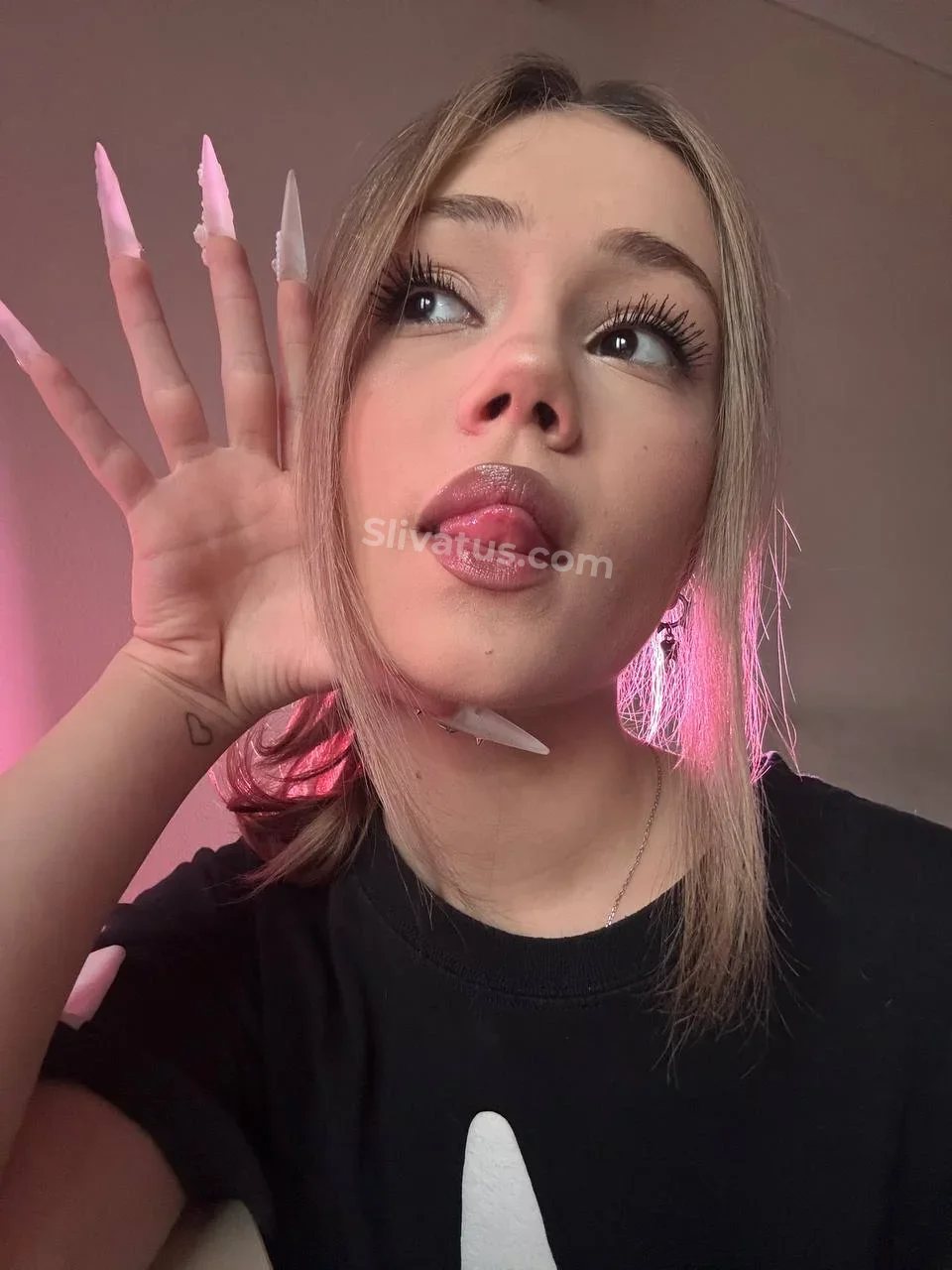 Скандальный Слив секс тик токерши Антотка (antotkaa)