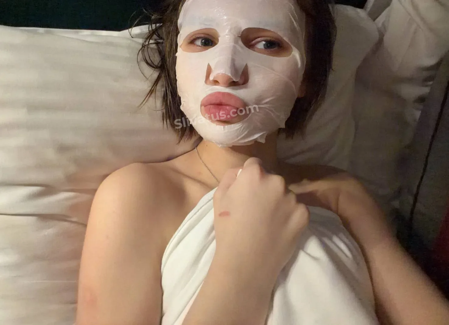 Слитое Голая тиктокерша Милена Королевка на фото