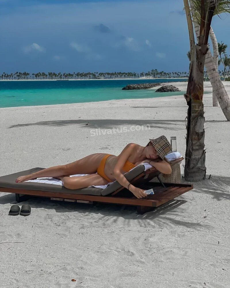 Слитое HD фото слива тиктокерши Юля Годунова