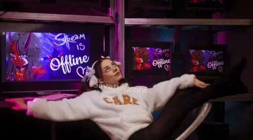 Слитое Обнаженное тело блогерши Арина Левченко (Arina GP)