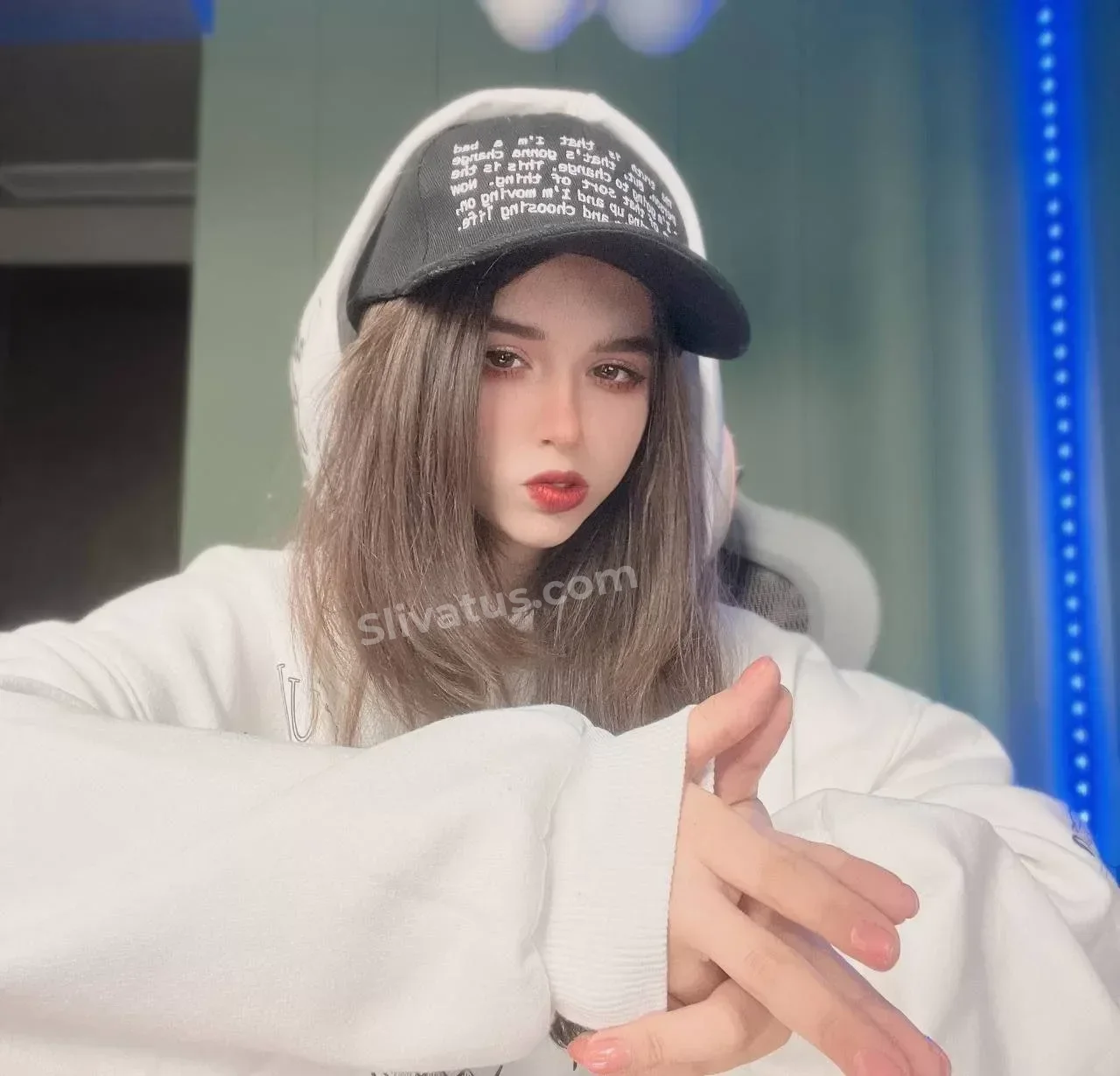 Слитое Обнаженное тело блогерши Yuuechka (Юечка)