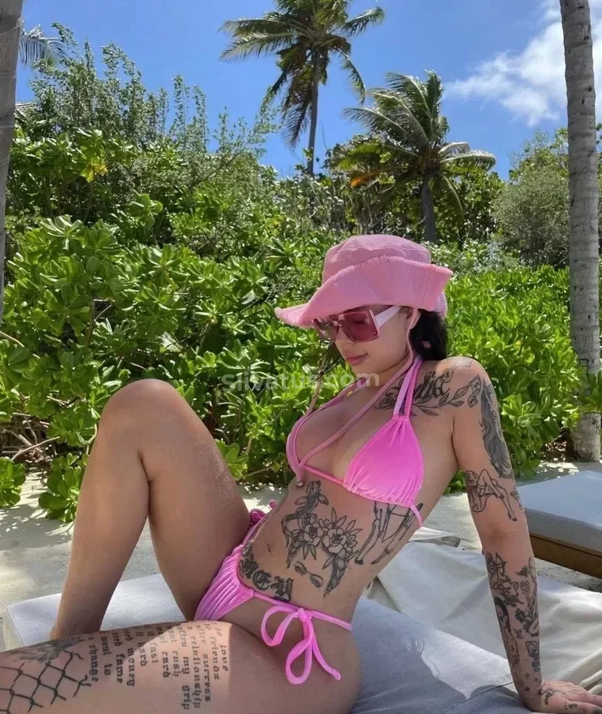 Слитое Приватное фото звезды Инстасамка (instasamka)