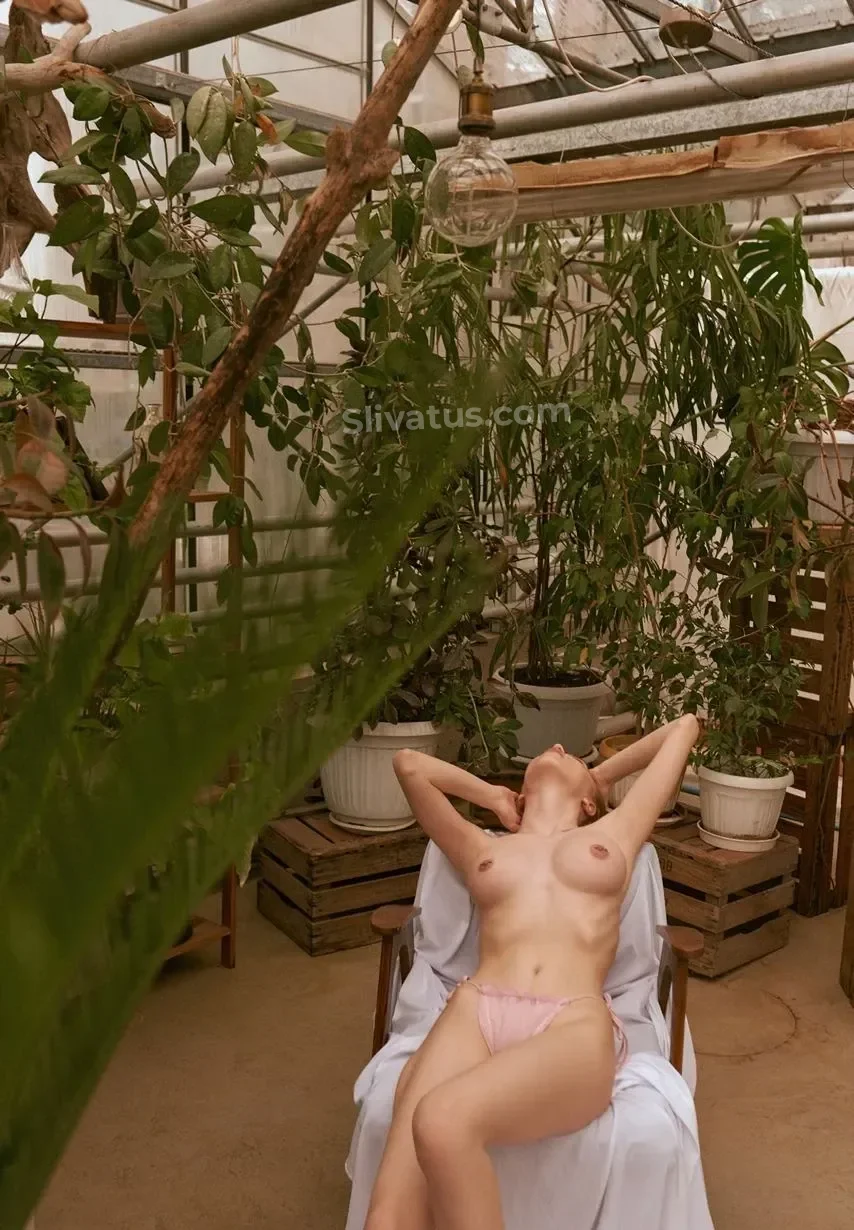 Слитое Слив голой модели Jenny Kitty