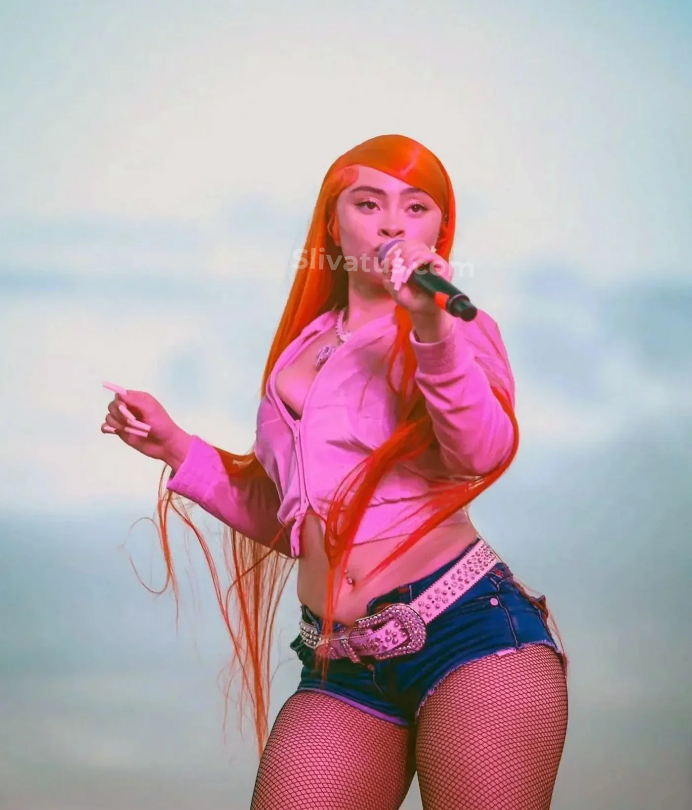 Слитое Слив секс звезды Ice Spice