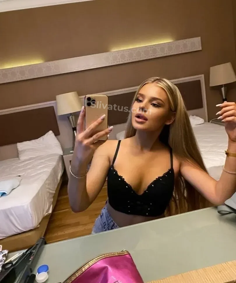 Слитое Утечка фото тиктокерши Вероника Золотова (zolotova)