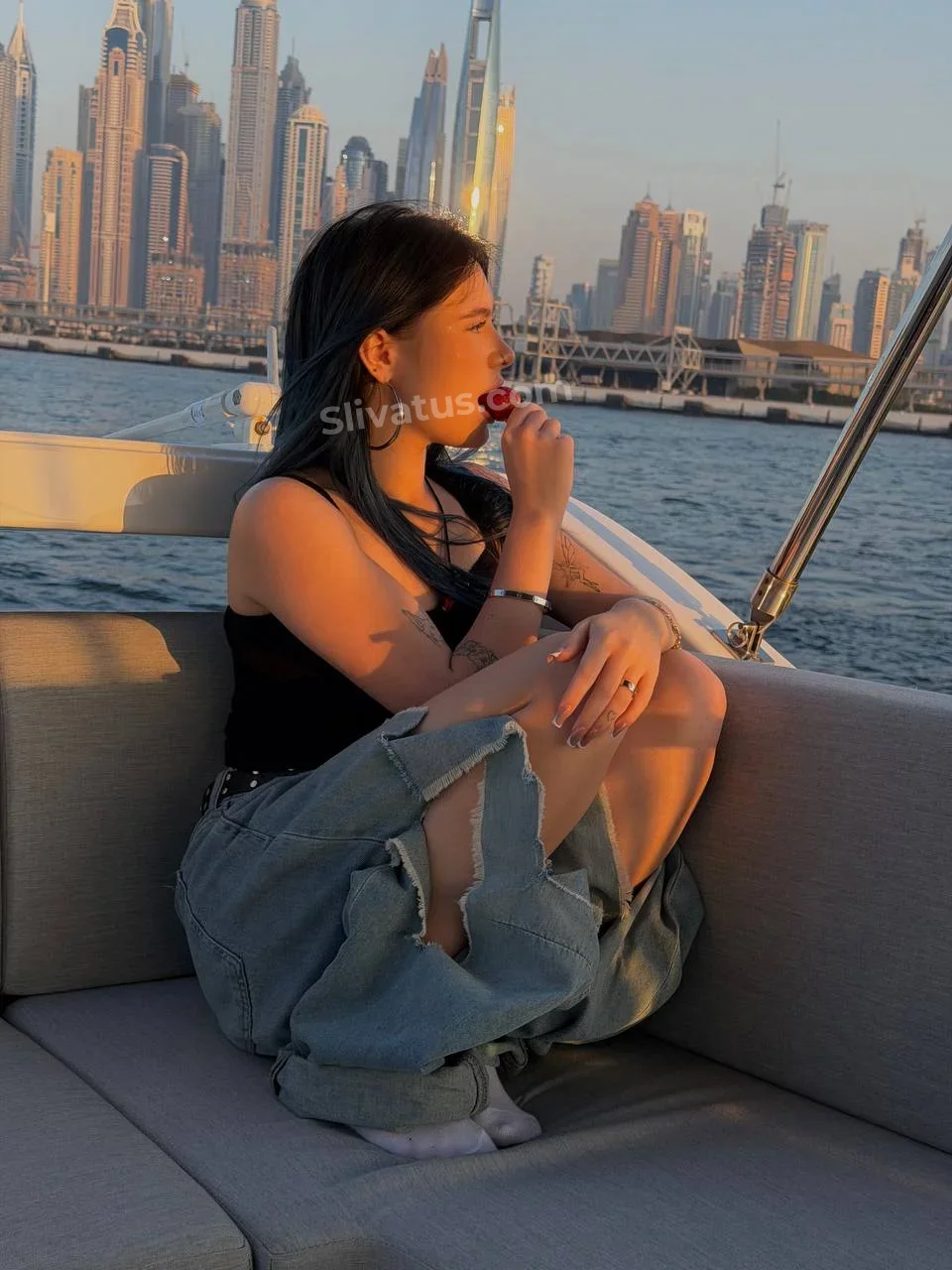 Слив русских тиктокерш  Соня Сафарова