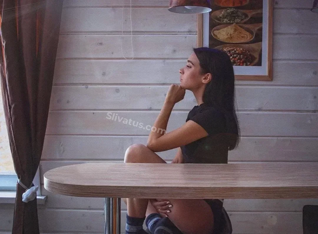 Свежий HD фото слива тиктокерши Анастасия Стеклова