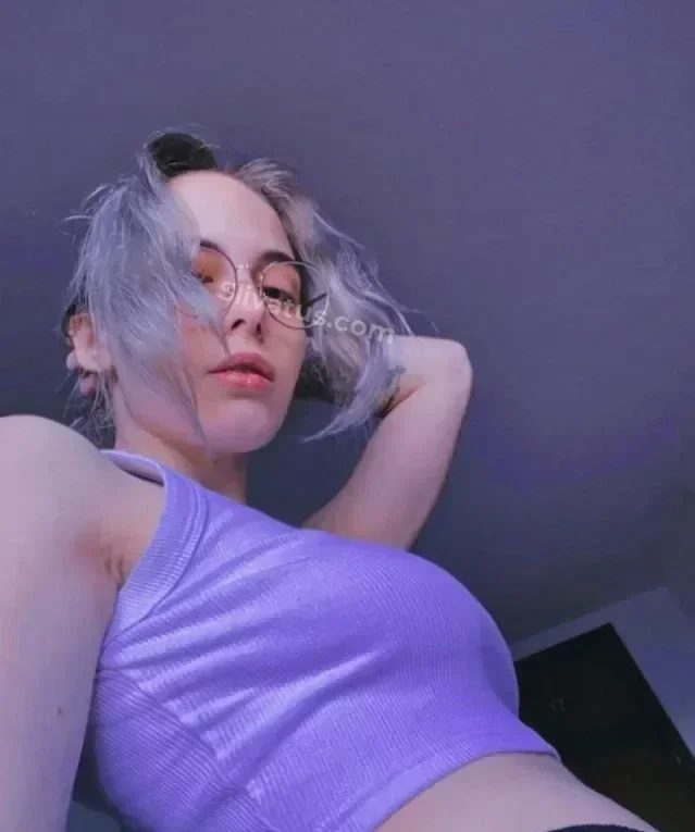 Свежий HD фото слива тиктокерши Николь Коулен (nikolkoulen)