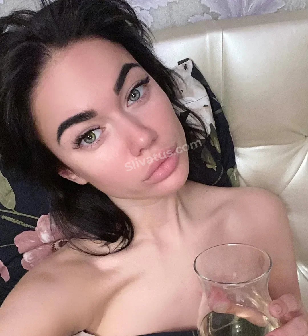 Горячий Голая тиктокерша Яна Кошкина на фото