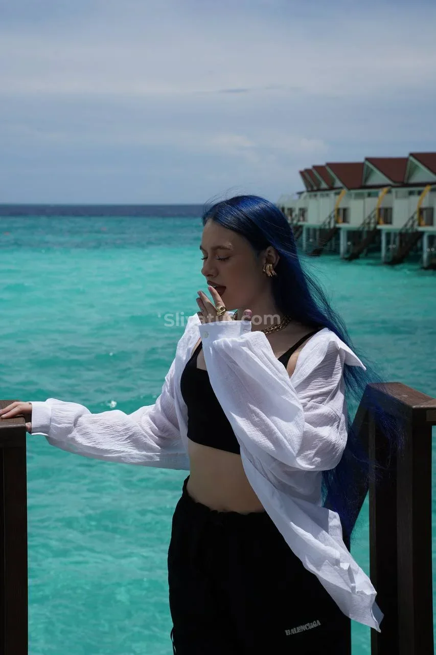 Свежий Соня Сафарова - голая тиктокерша слив