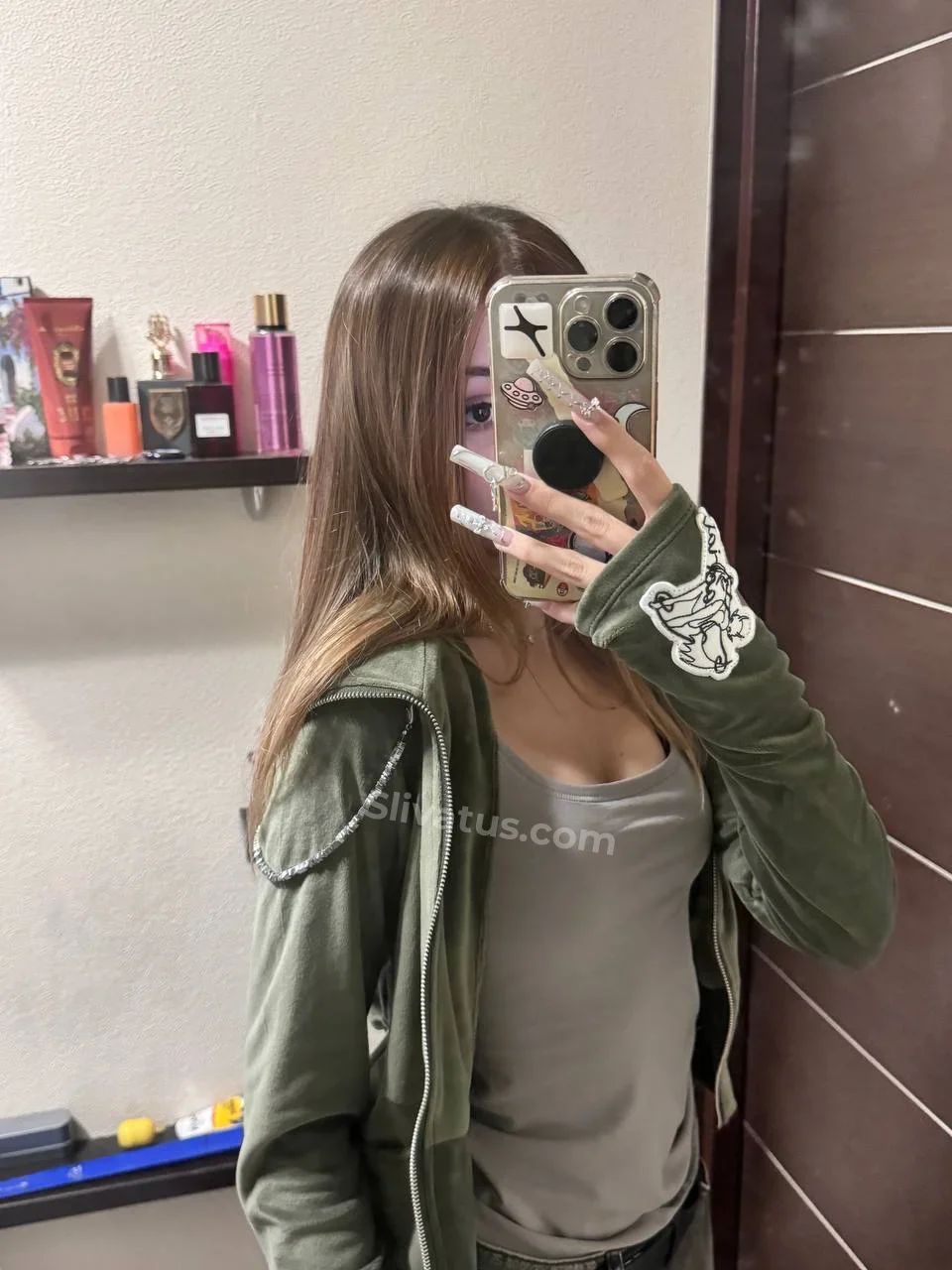 Свежий Утечка фото тиктокерши Антотка (antotkaa)