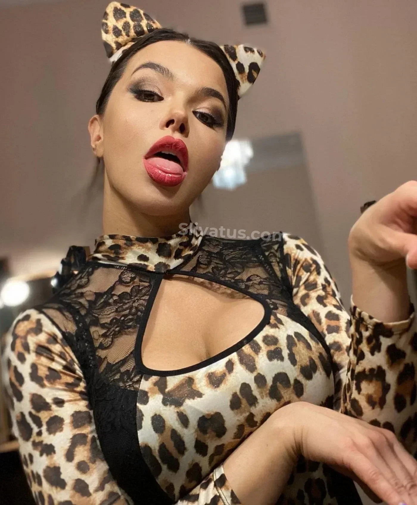 Telegram Карина Зверева знаменитость без одежды