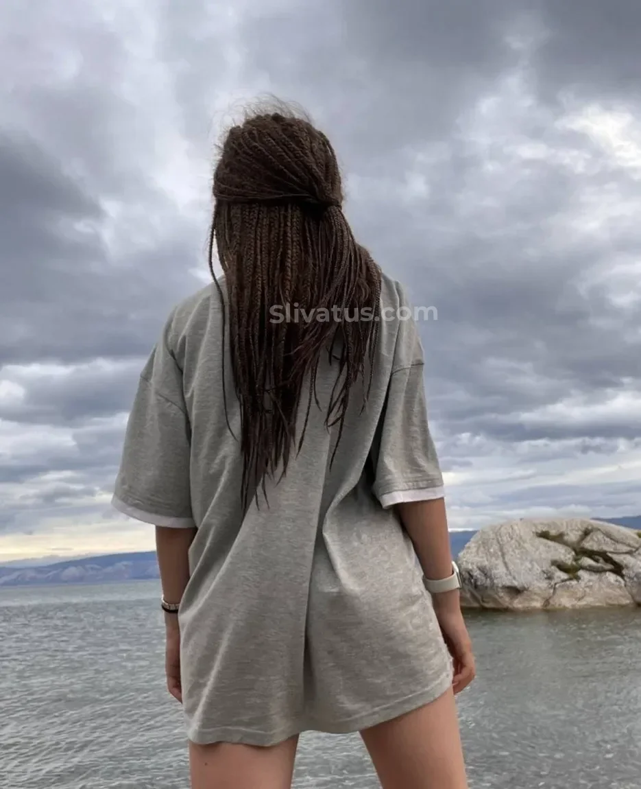 Telegram Приватное фото тиктокерши Аня Мур