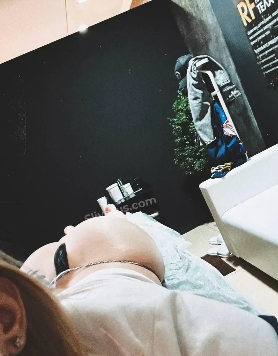 Telegram Слив русских блогерш Modestal