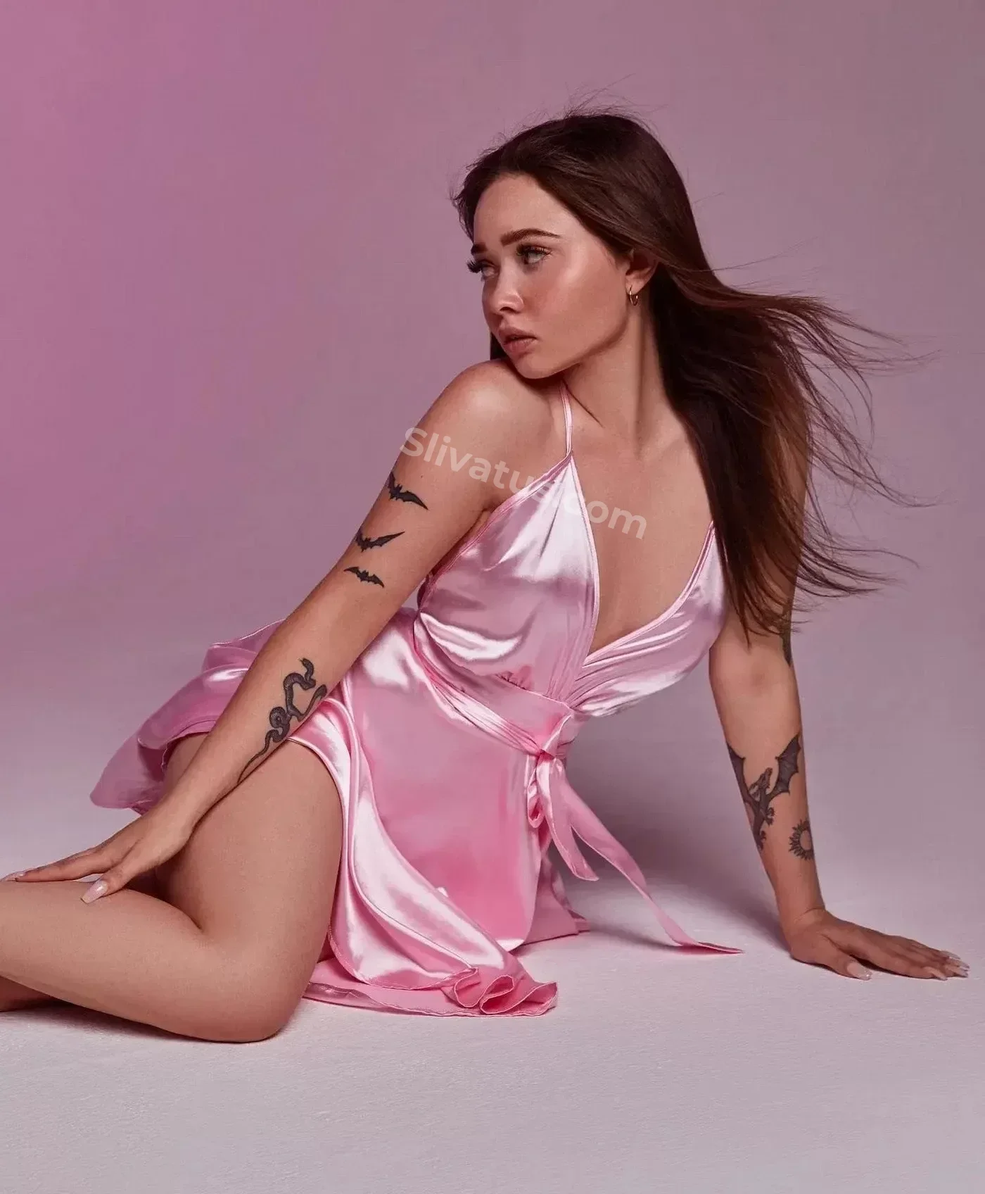 Telegram Слив русских тиктокерш  Аня Енина