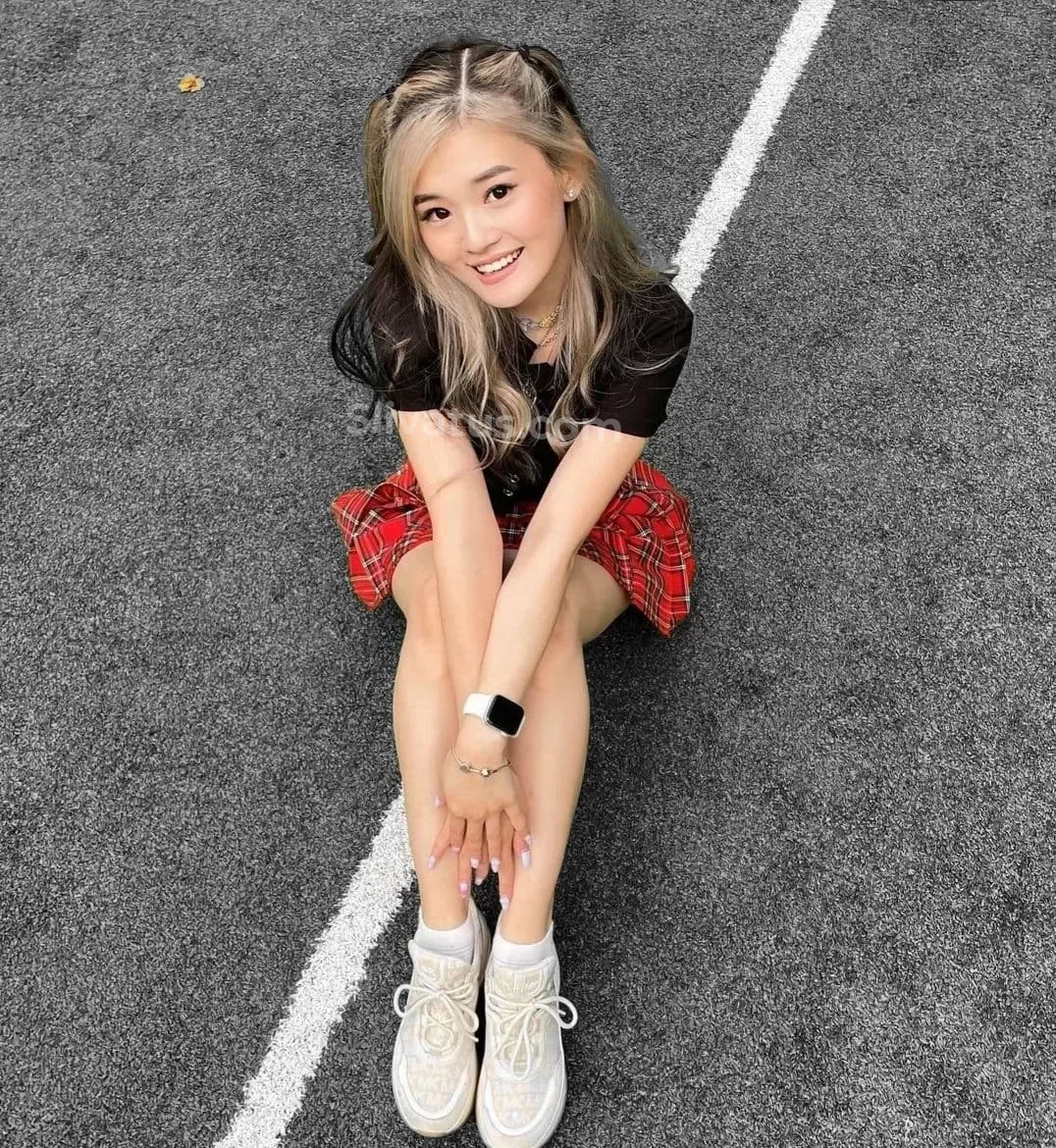 ТГ Кристина Ким (Kika Kim) - голая тиктокерша слив