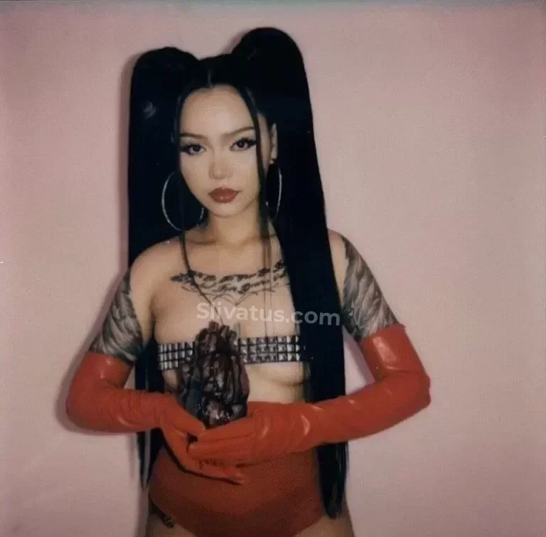 ТГ Слив тик токерши Белла Порч (Bella Poarch) 18+