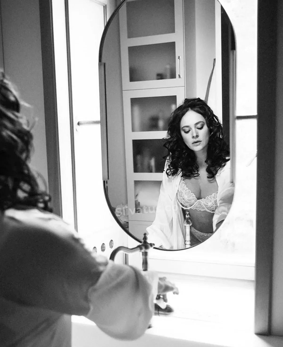 Тикток Аглая Тарасова - голая знаменитость слив