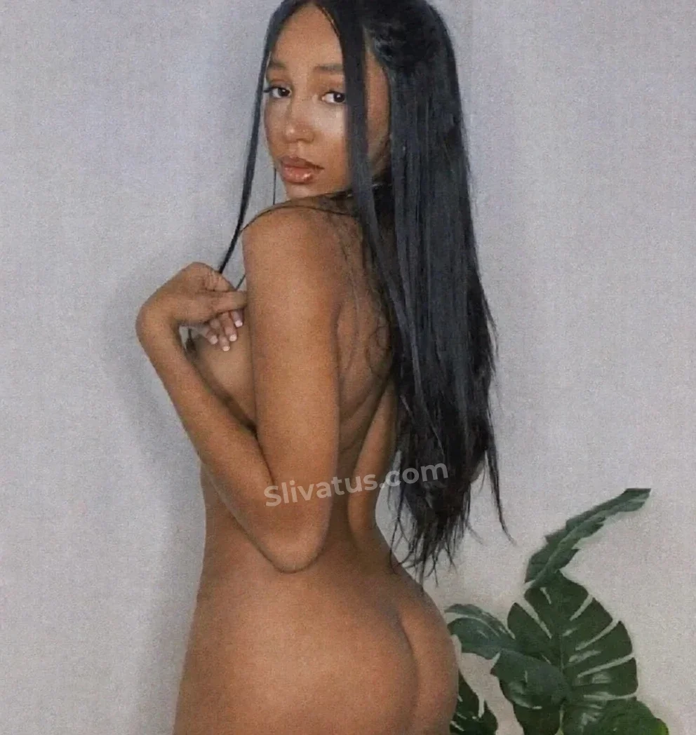 Тикток Алиша Коне (aalishass) тиктокерша без одежды