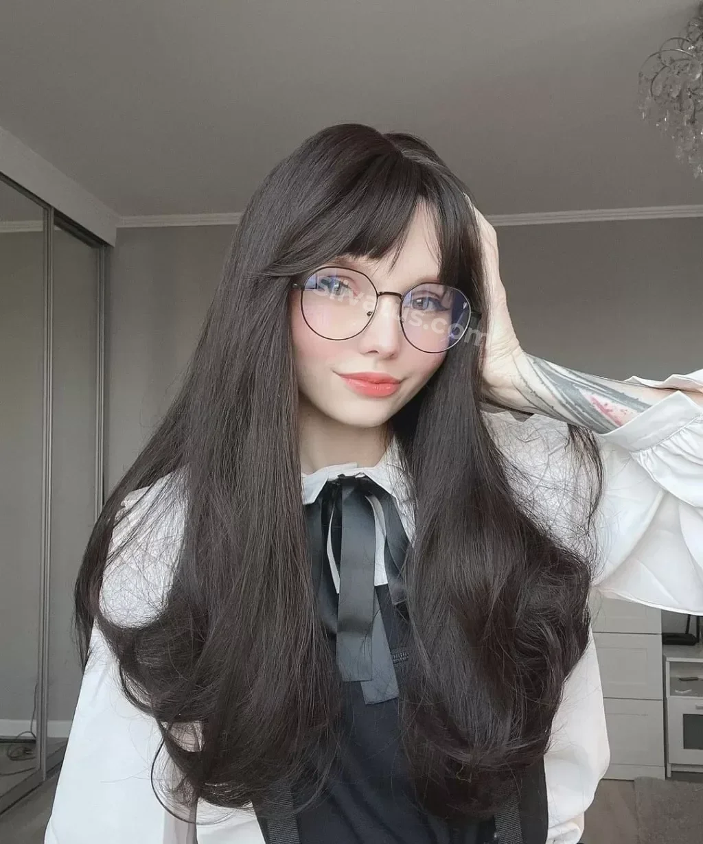 Тикток Эротическое фото тиктокерши Smorodinova (Валерия Смородинова)