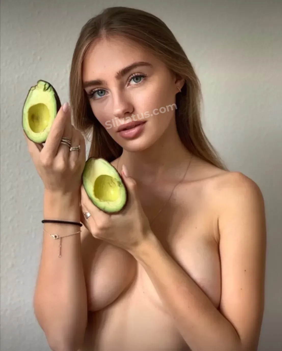 Тикток Слив голой модели eroshik (Юлия Ерохина)