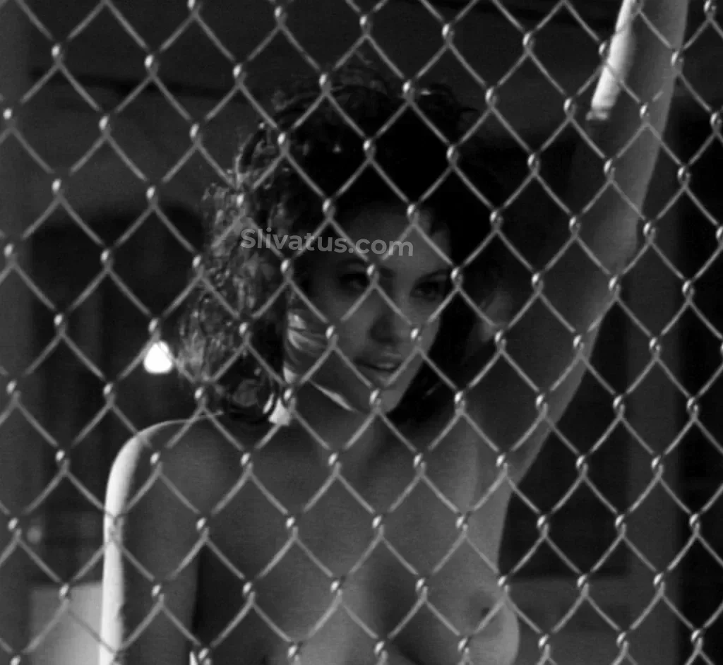 Тикток Слив голой звезды Анджелина Джоли