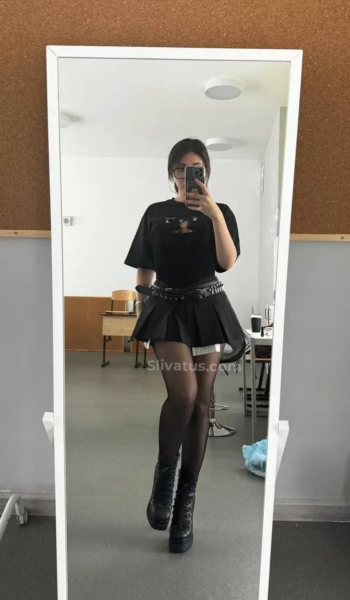 Тикток Слив интимного фото блогерши Екатзе (Ekatze007)