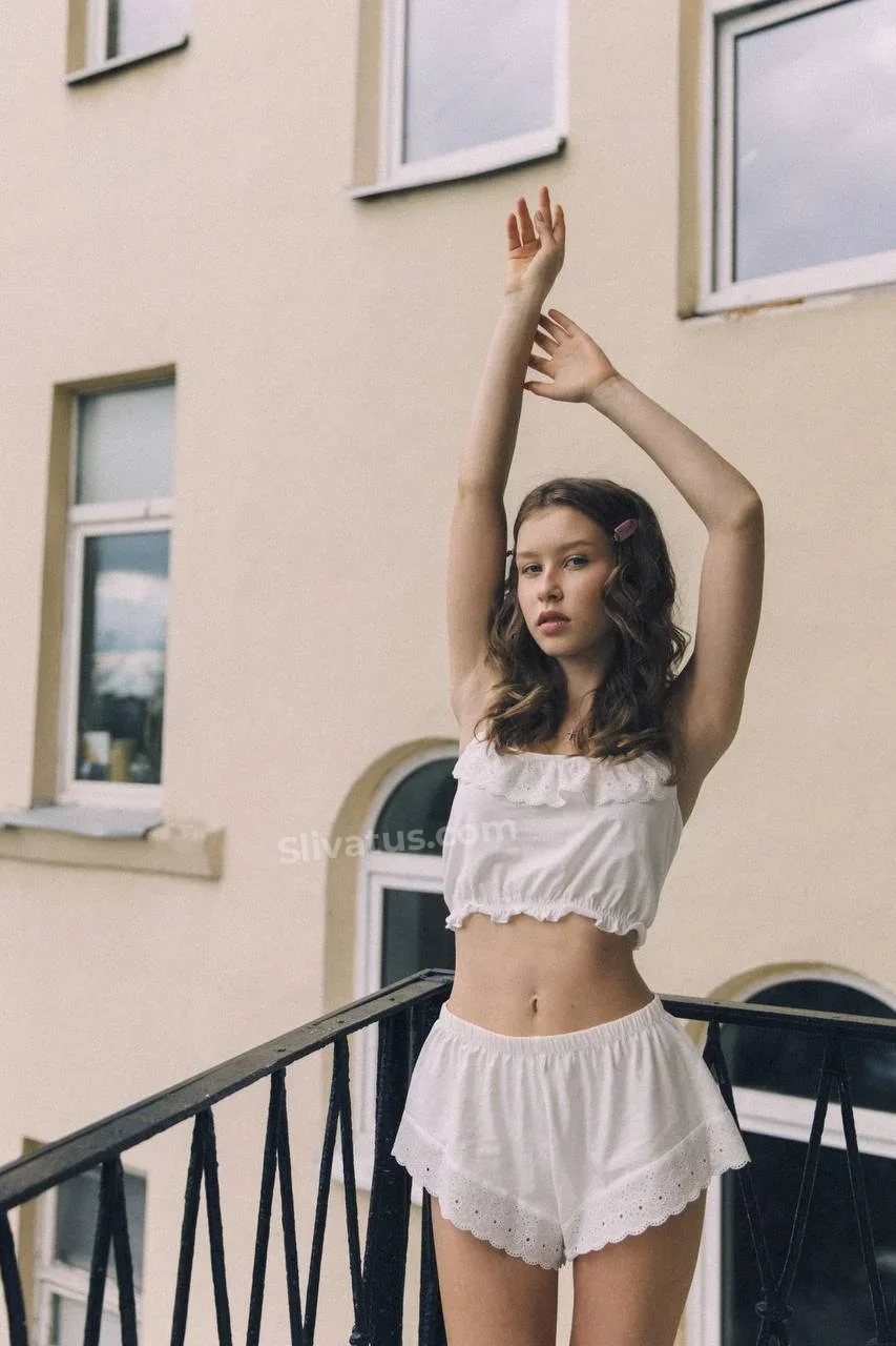 Утечка Голая тиктокерша Анна Пересильд на фото