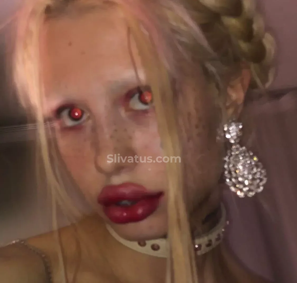 Утечка Голая тиктокерша Хофманита (Hofmannita) на фото