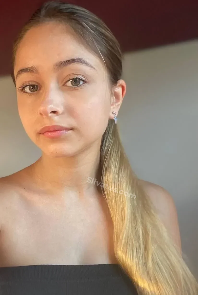 В высоком качестве Эротическое фото тиктокерши Настя ШГШ