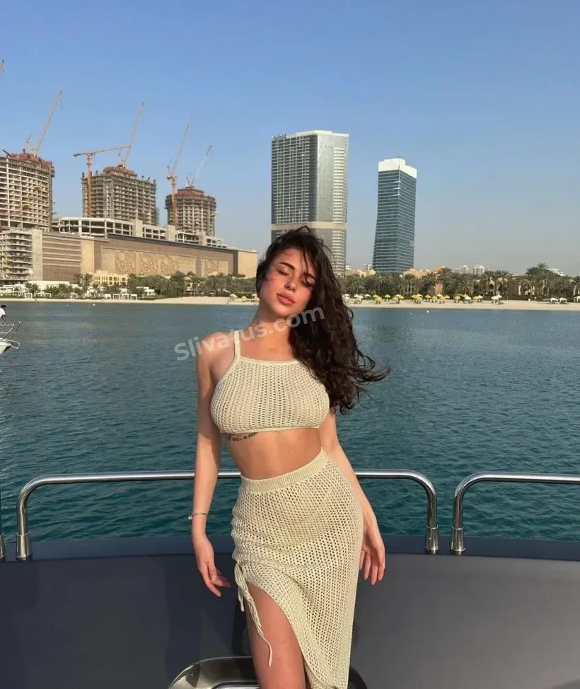 В высоком качестве Слив фото модели Адель Вейгель (Adel Veigel)