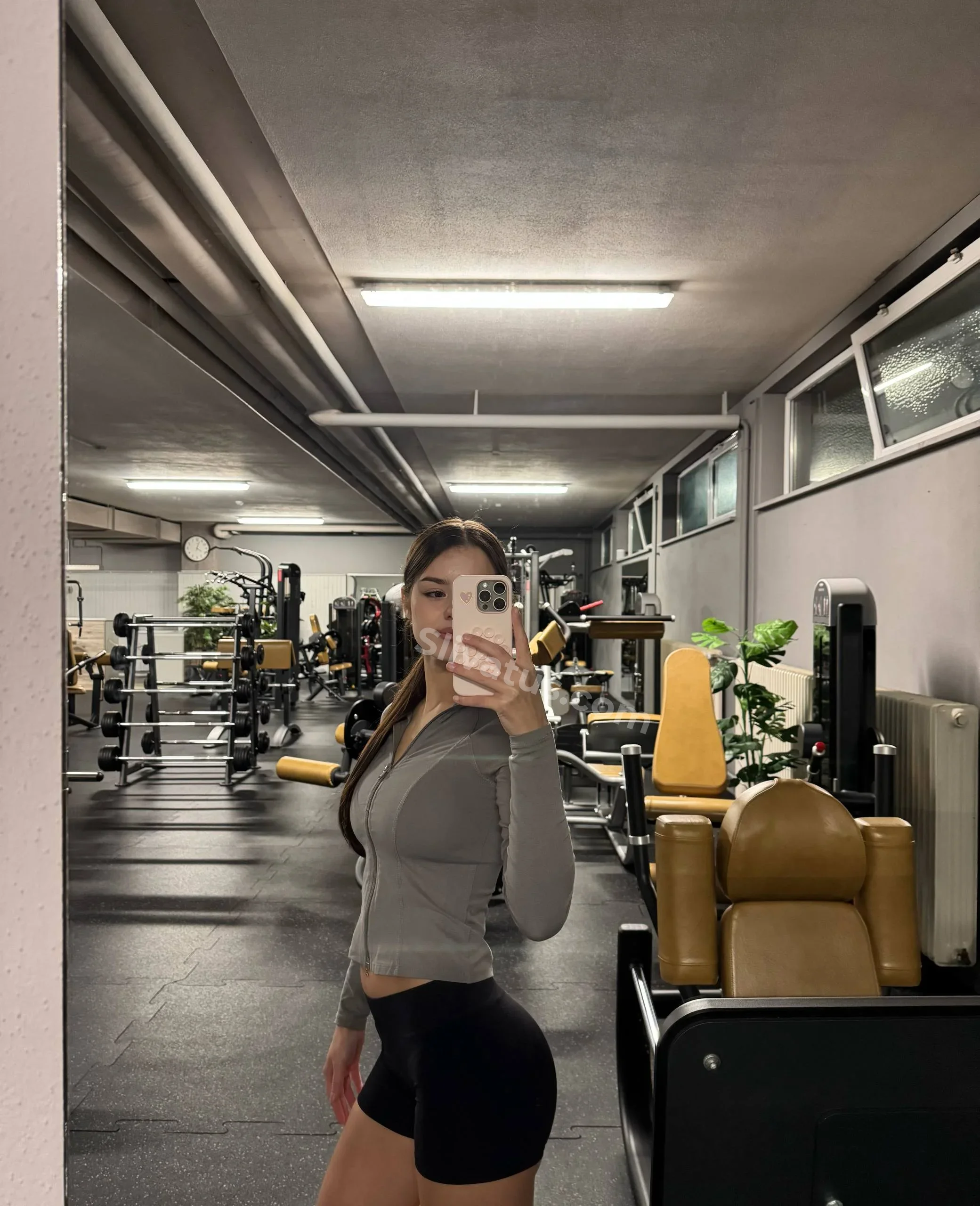 В высоком качестве Слив тик токерши xDhka