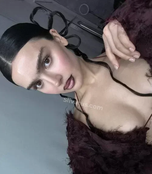 ВК Дина Саева (senoritasaeva) тиктокерша без одежды