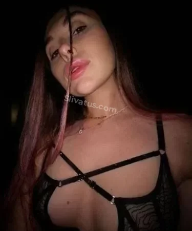 ВК Голая тиктокерша Ева Карицкая (Карина Мельничук) на фото