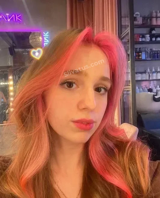 ВК Слив голой блогерши Риви (rivi)