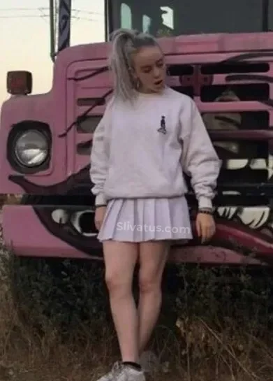 ВК Слив интимного фото звезды Билли Айлиш (Billie Eilish)