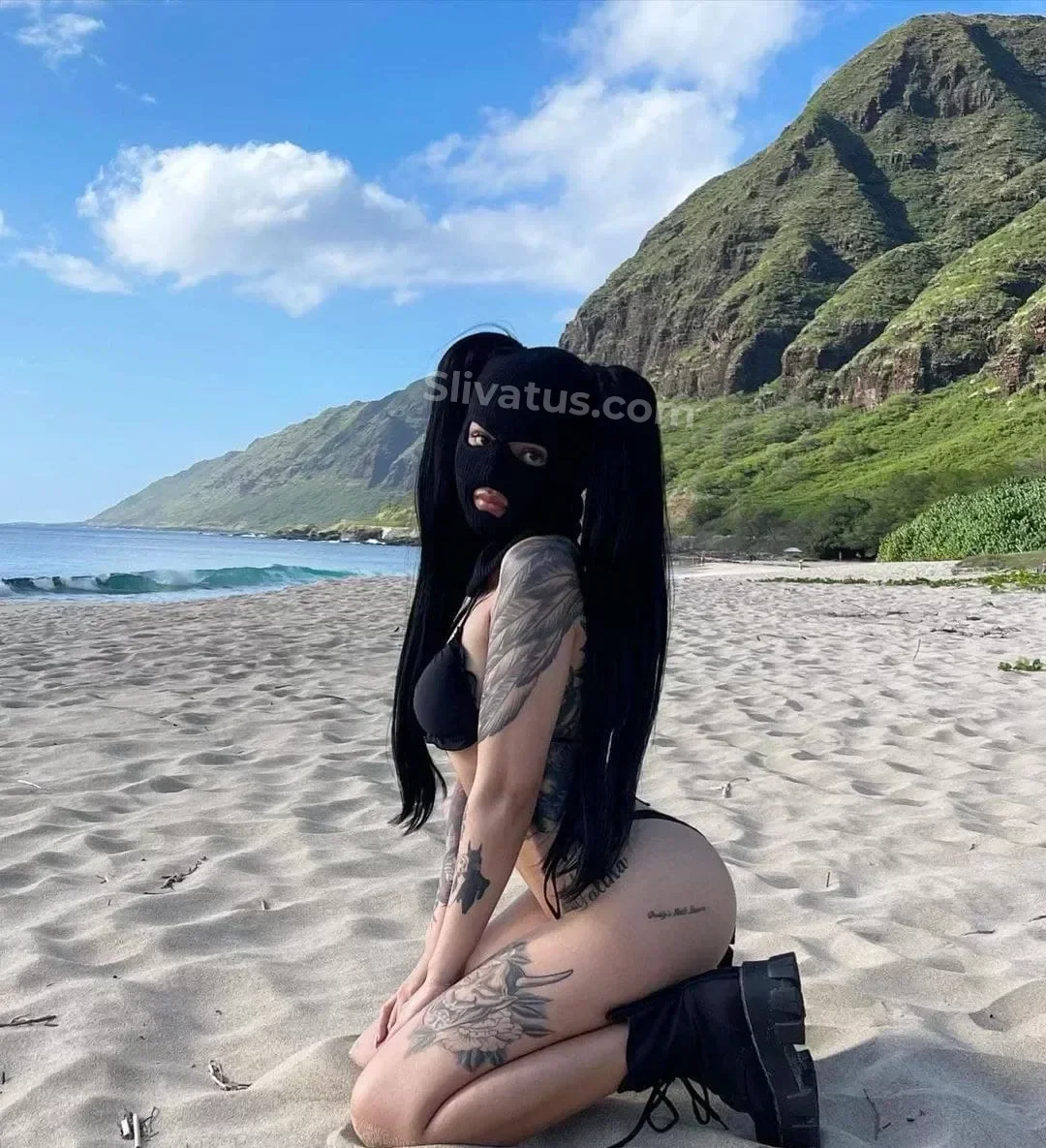 ВК Слив русских тиктокерш  Белла Порч (Bella Poarch)