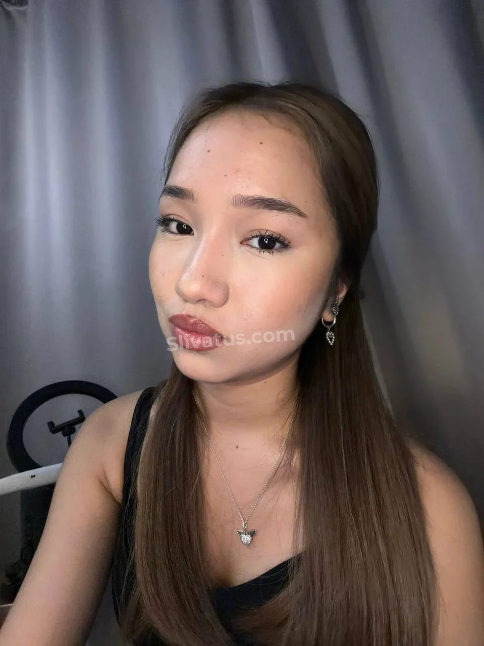 Жануля - голая тиктокерша слив